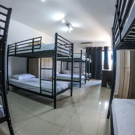 Salsa & Samba Hostel *